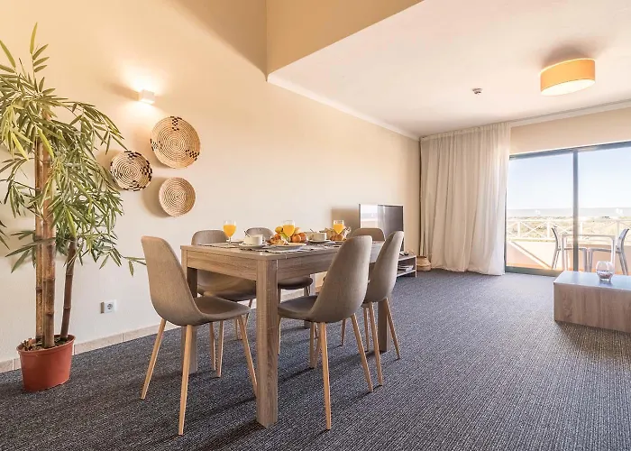Apartmanhotel Pestana Gramacho Residences 3*